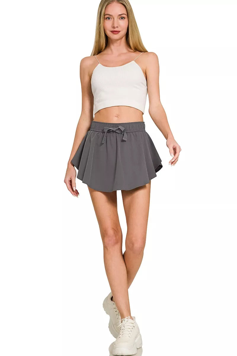 Her Femme Fit Soft Woven Active Skort in Ash Grey, detail view 2