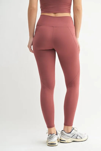 Her Femme Fit Cloud Sculpt High-Rise Leggings in Red Pear, detail view 2