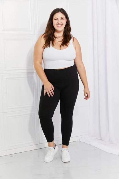 Her Femme Fit Reflective Dot Active Leggings in Black, detail view 9